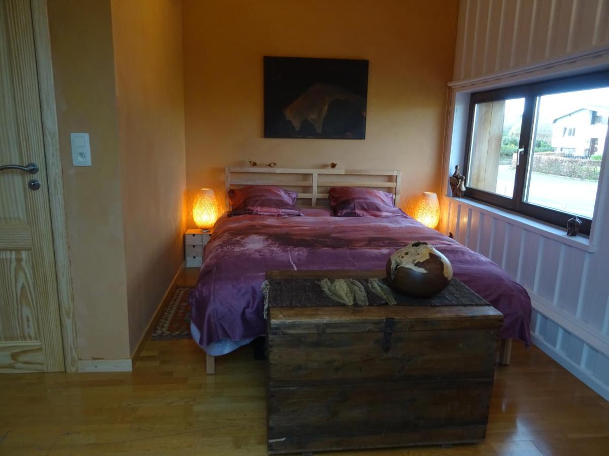 Villa Angela, Appartement 3 Chambres Овифат Екстериор снимка